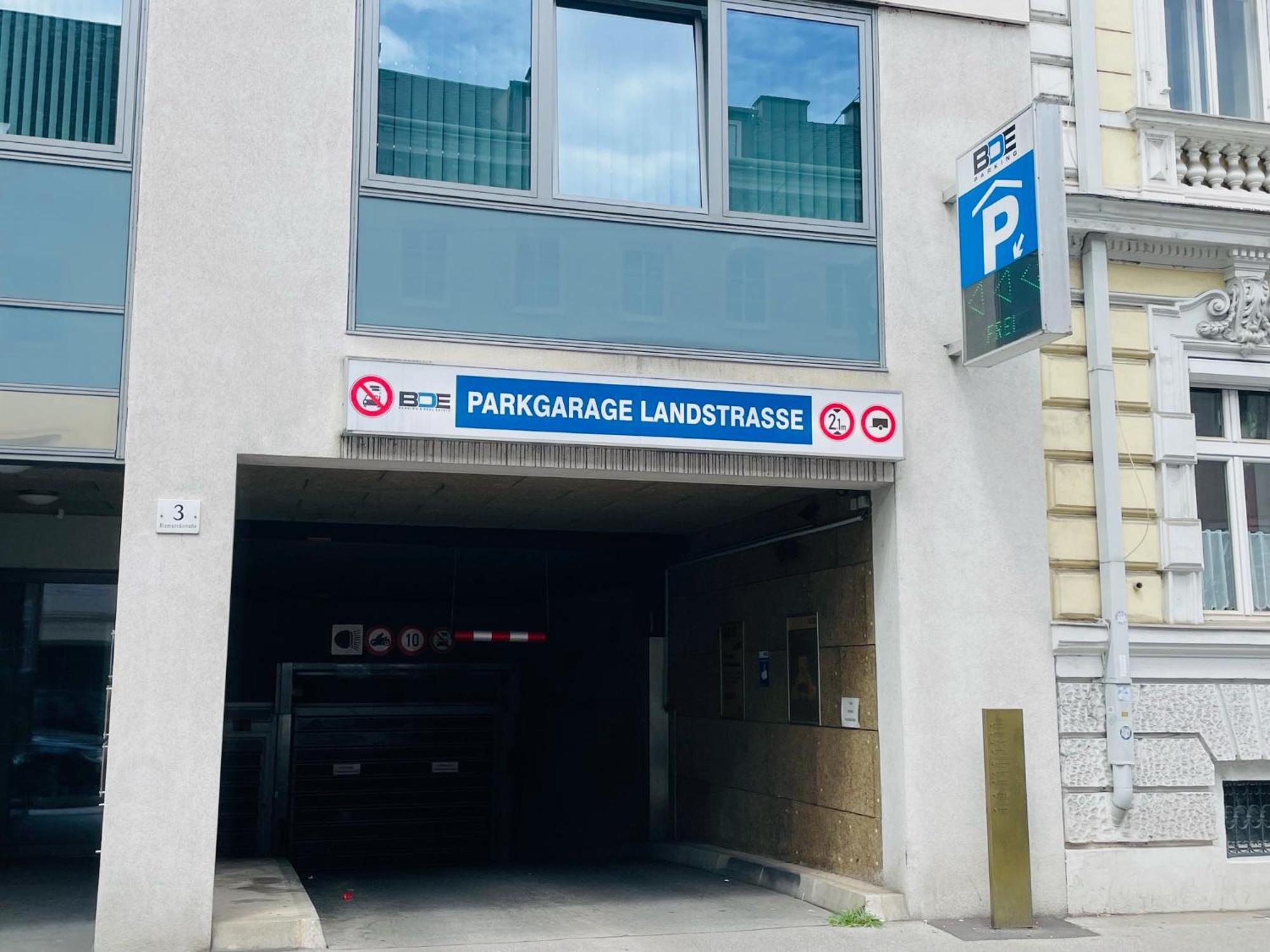Salon Des Fleurs Linz-Landstrasse Lägenhet Exteriör bild
